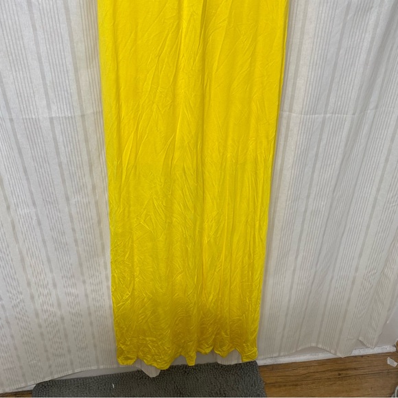NWOT💥 Paris to Jena bright yellow maxi dress with midriff cutout! - Picture 4 of 8
